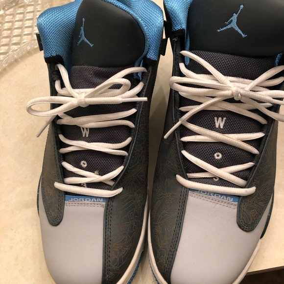 Great condition Jordan’s - Picture 2 of 3